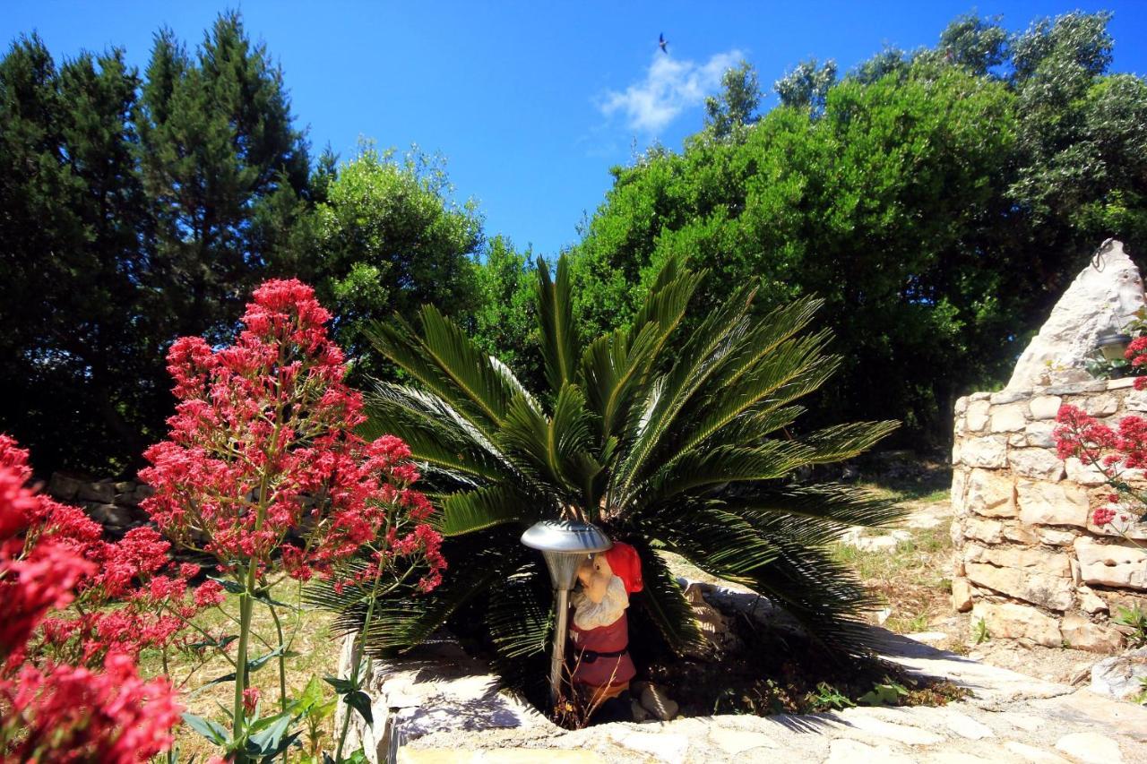 Apartments By The Sea Zavalatica, Korcula - 546 Exterior photo
